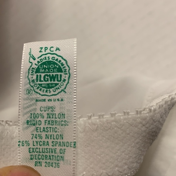 𝅺VINTAGE Carnival full figure bra size 44 D- good condition - Picture 11 of 14